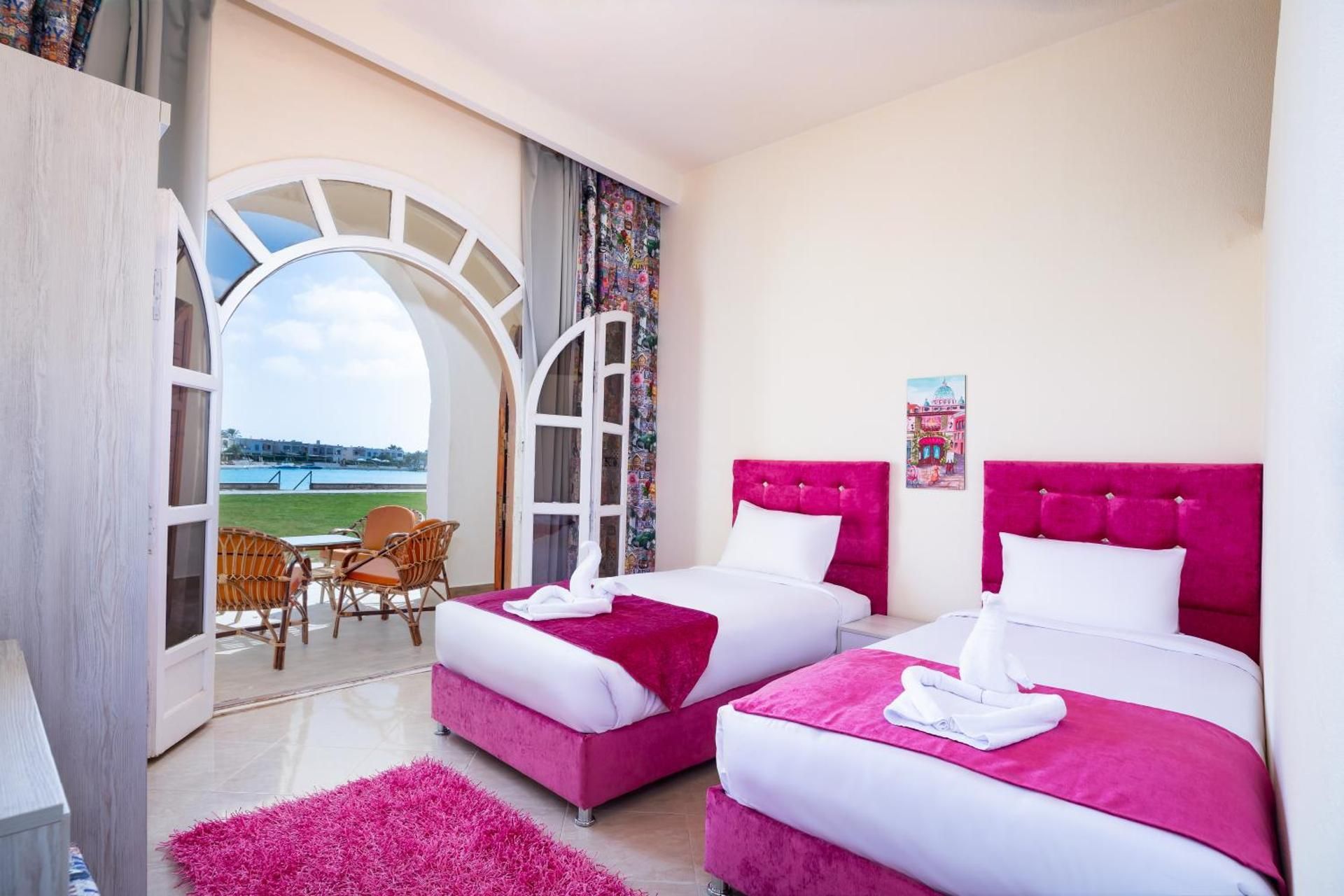Suite with Lake View