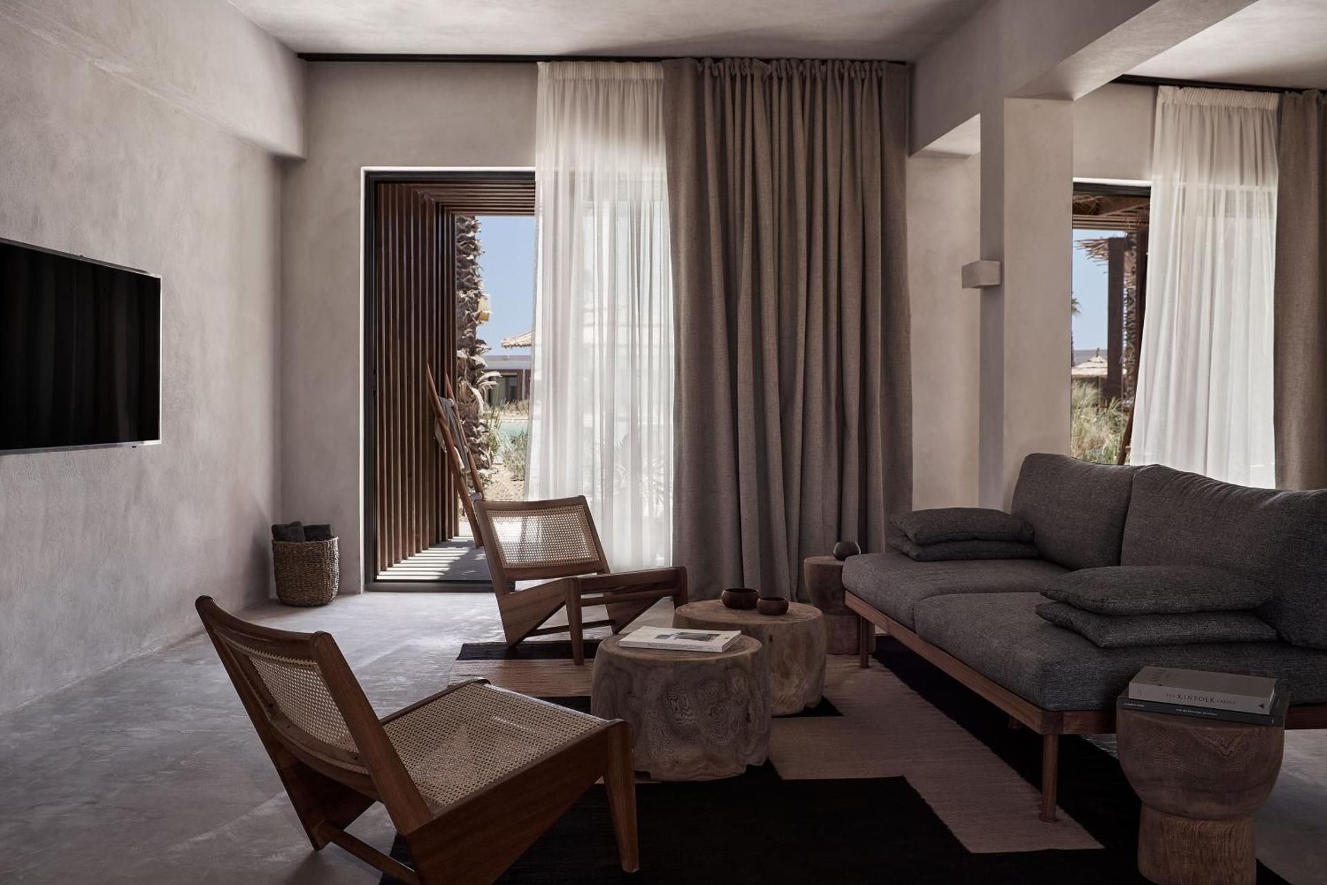 Junior Suite with Pool View
