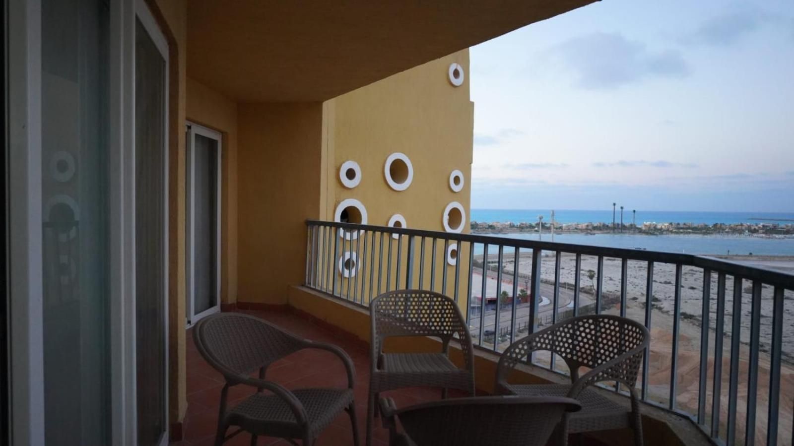 Family Room with Side Sea View