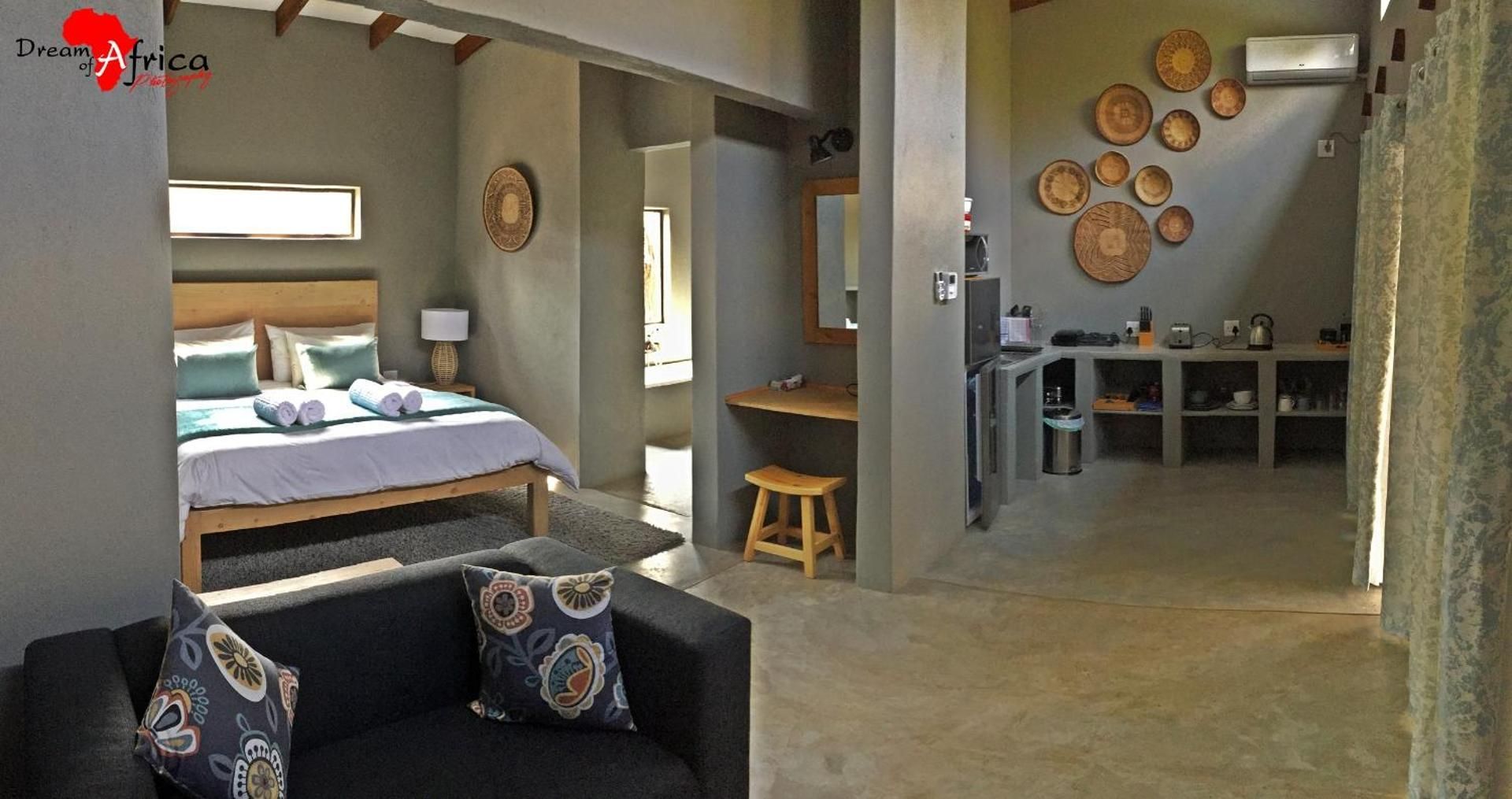 Deluxe King Suite