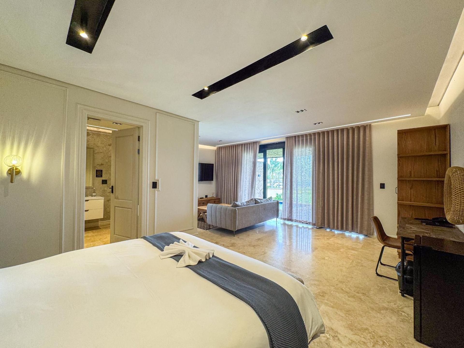 Superior Suite