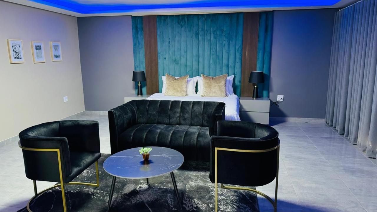 Superior Suite
