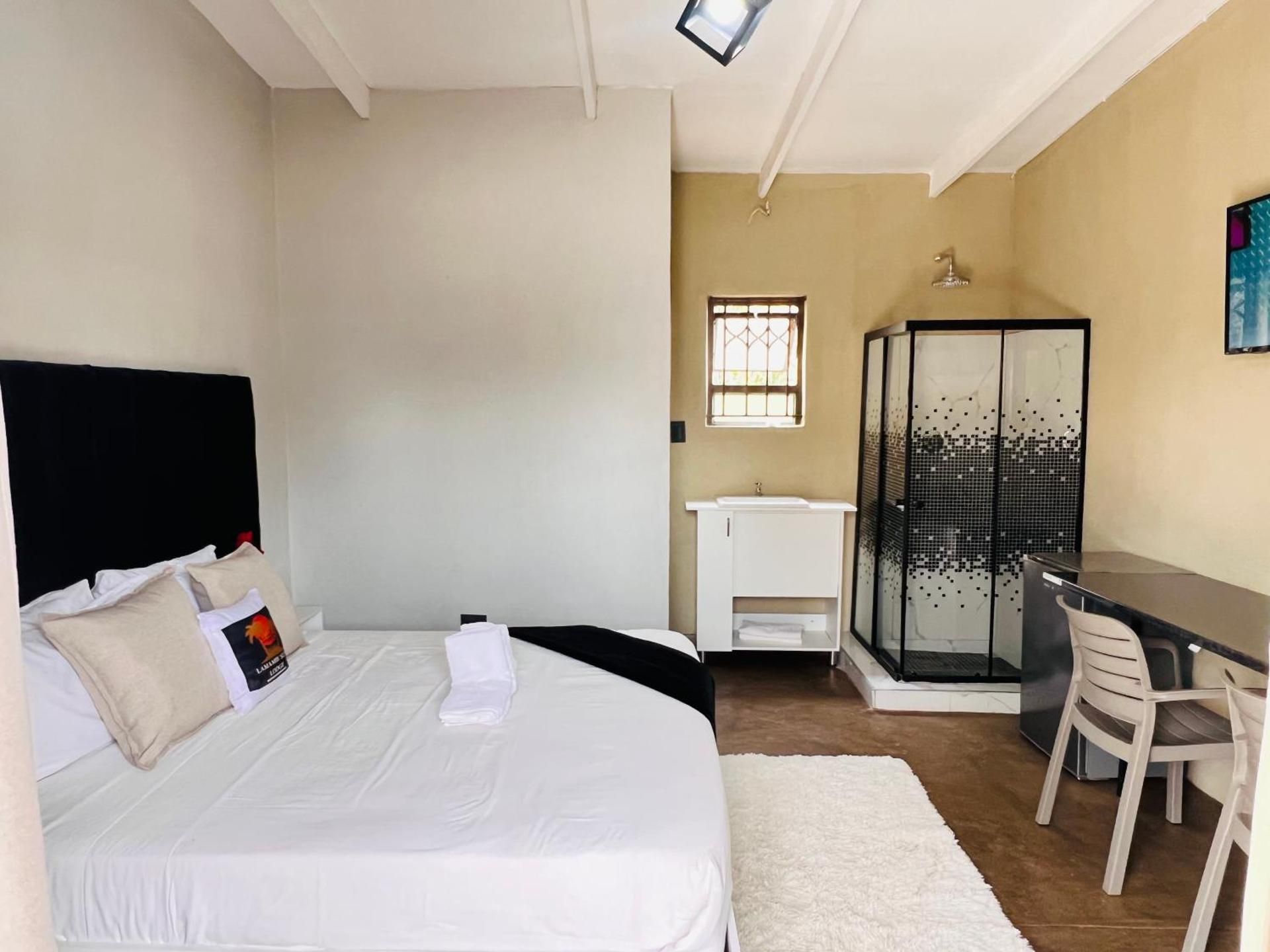 Queen Room with Balcony