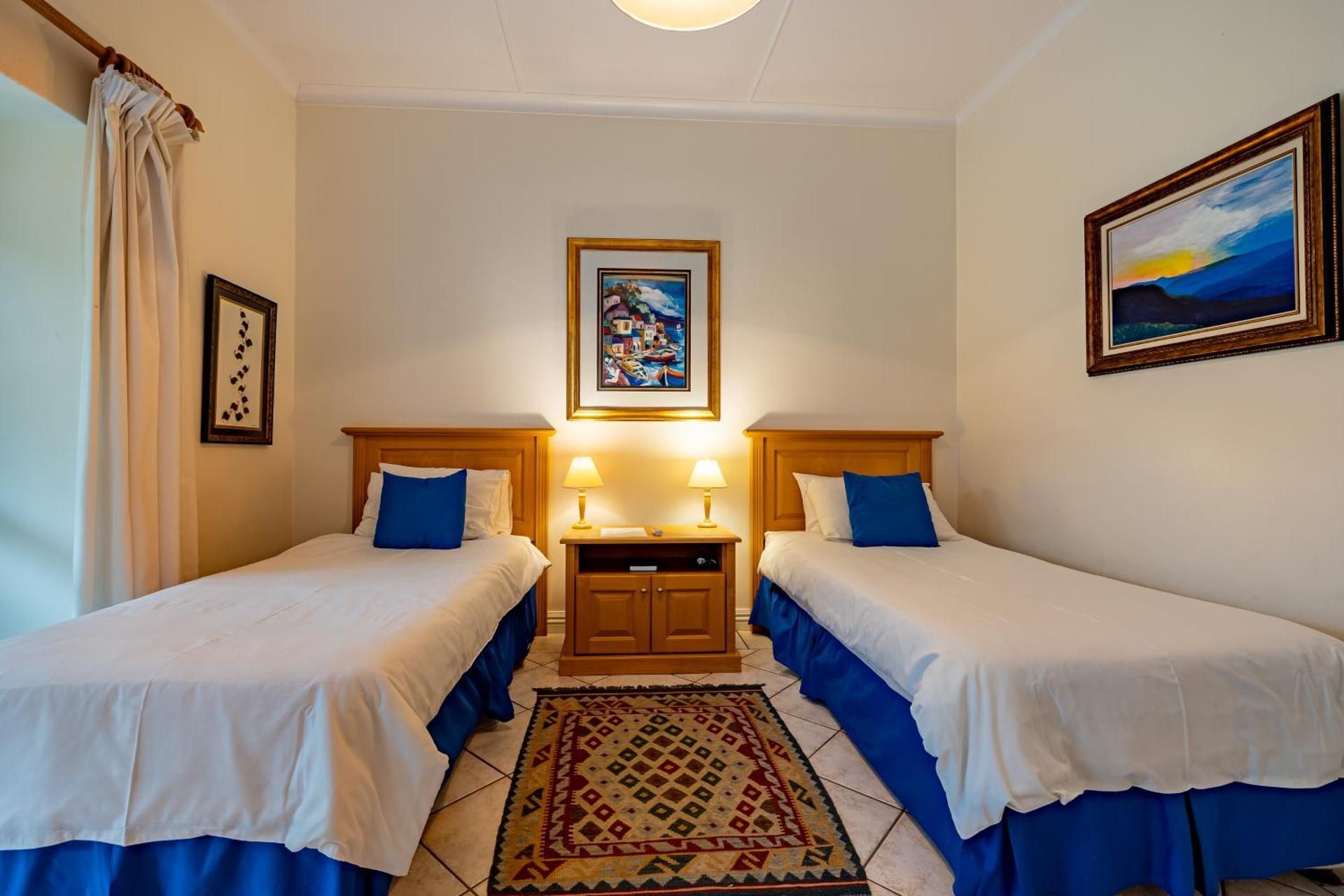 Comfort Twin Room