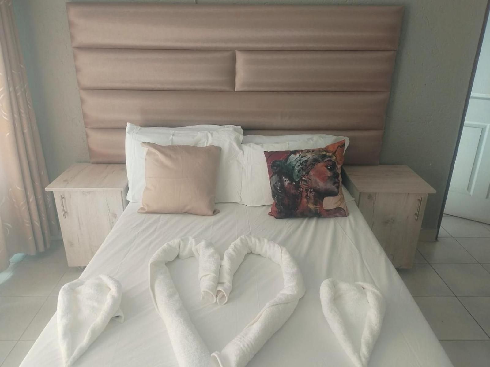 Deluxe Double or Twin Room with Garden View
