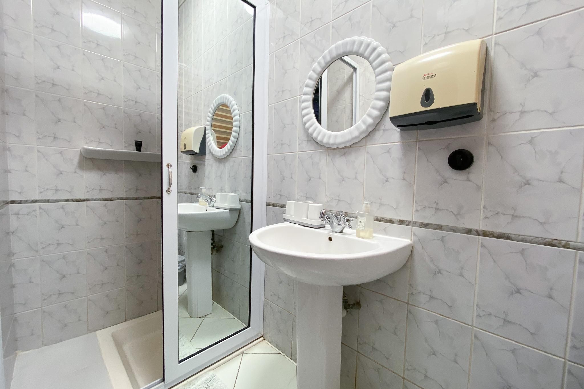 The Cabyn (by Blue Angels) Budget Room 3