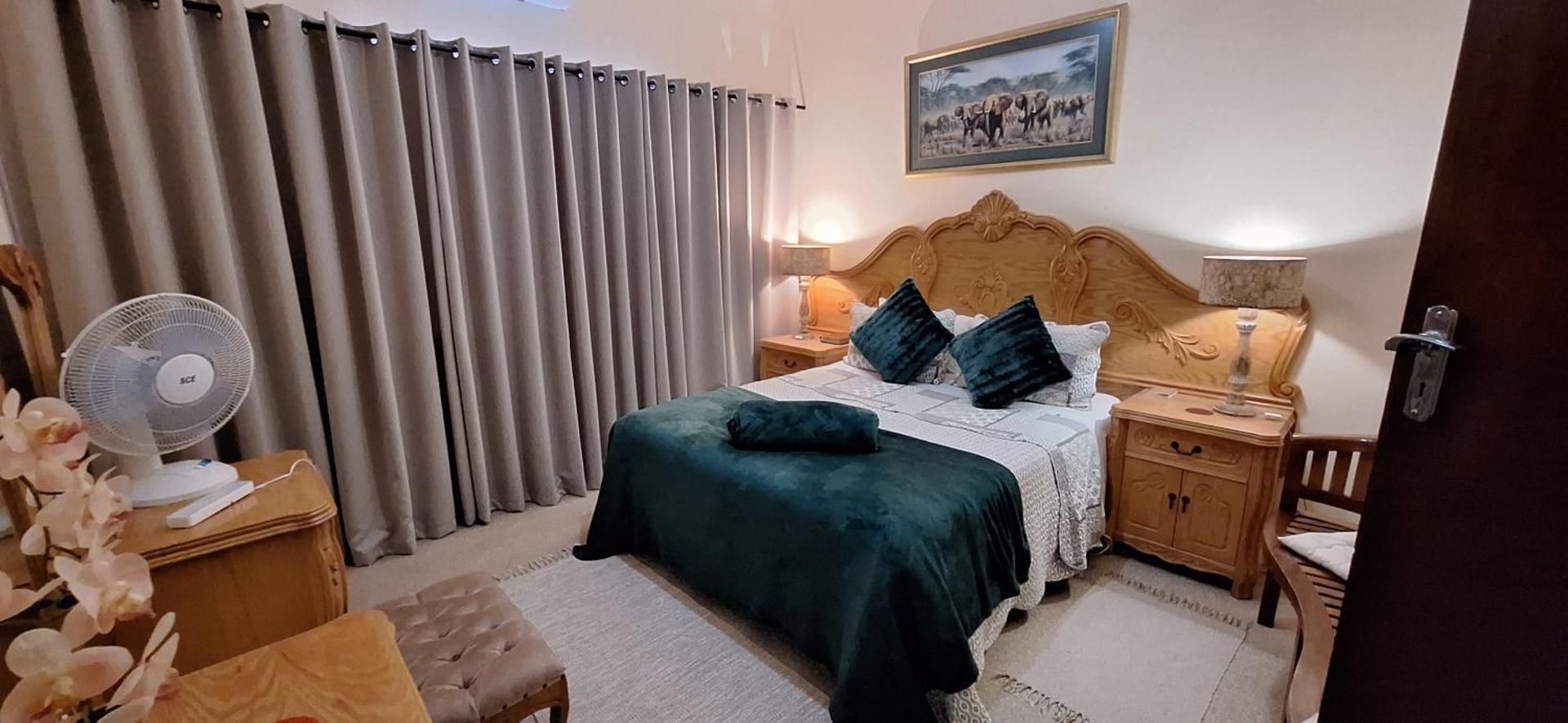 Deluxe Double Room with Shower