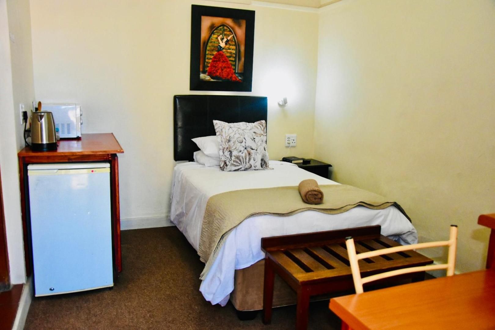 Economy Single Room