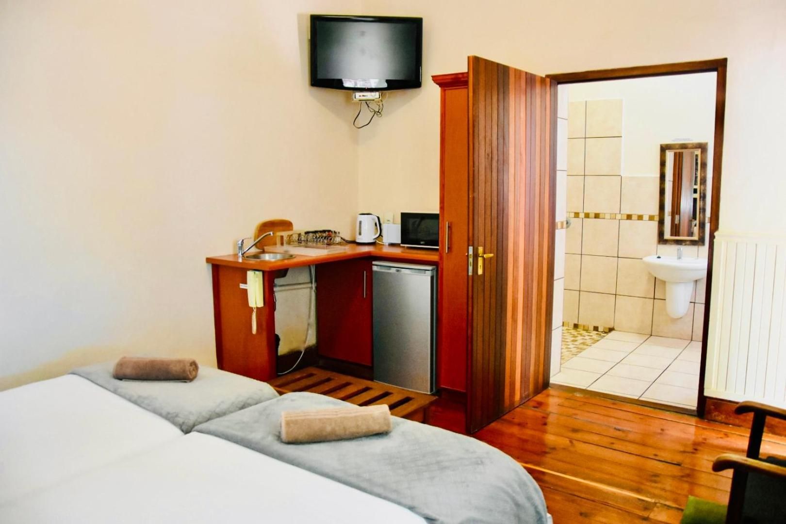 Twin Room - Disability Access