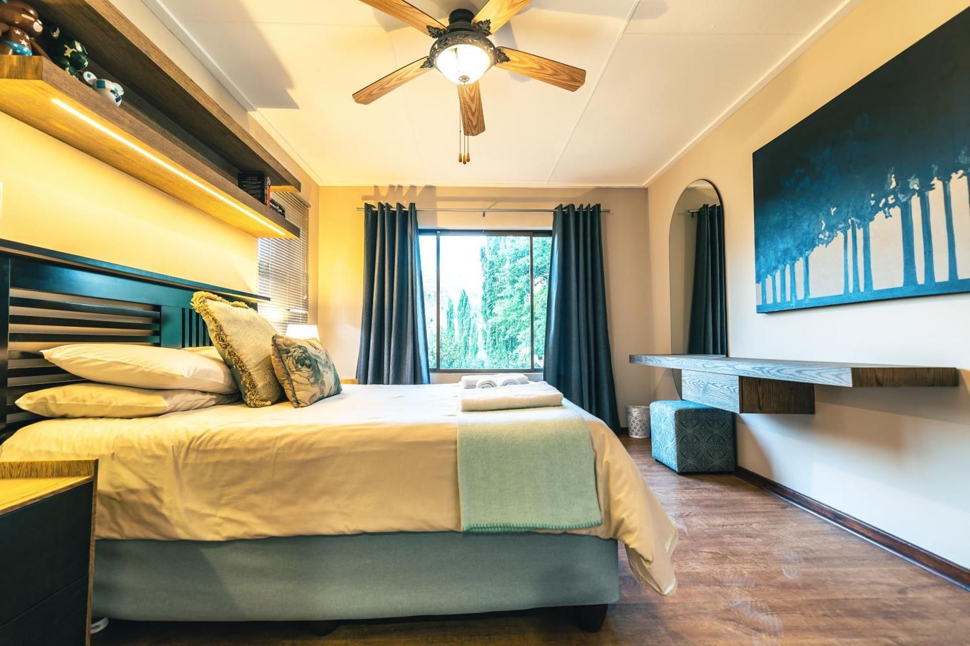Double Room with Mountain View