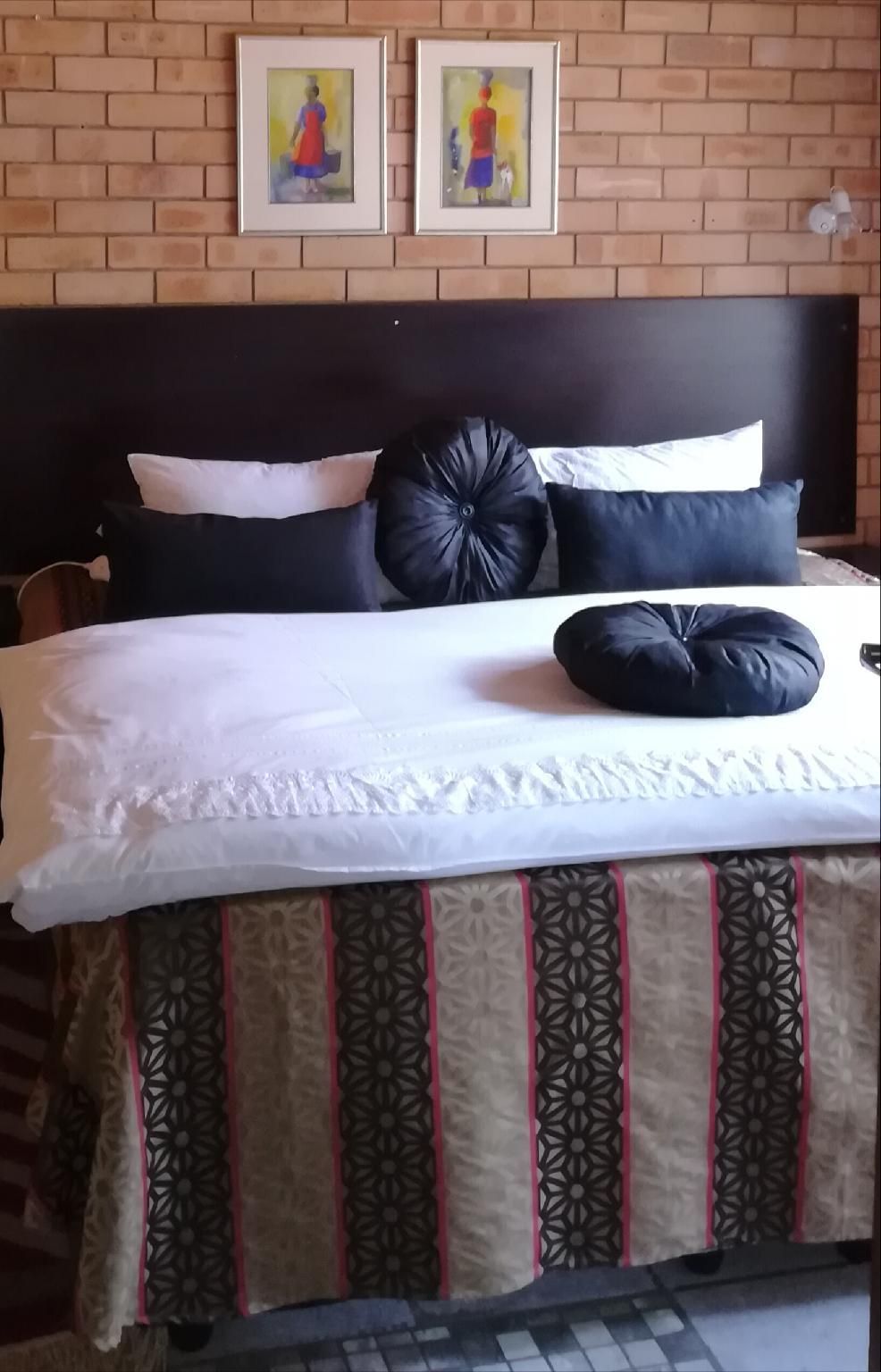 June Apartment