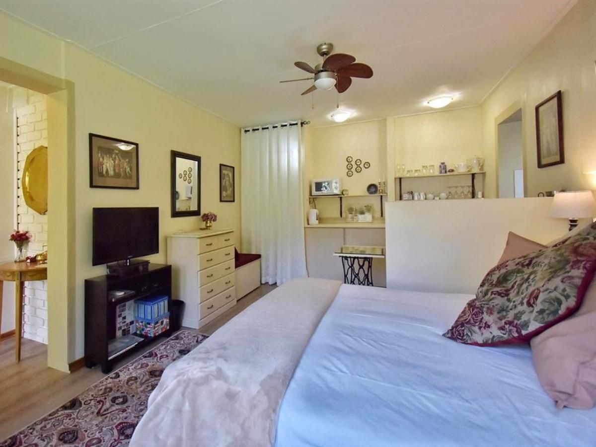 Standard Cottage