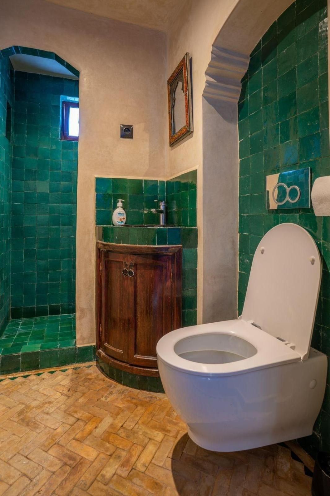 Double Room with Shared Bathroom