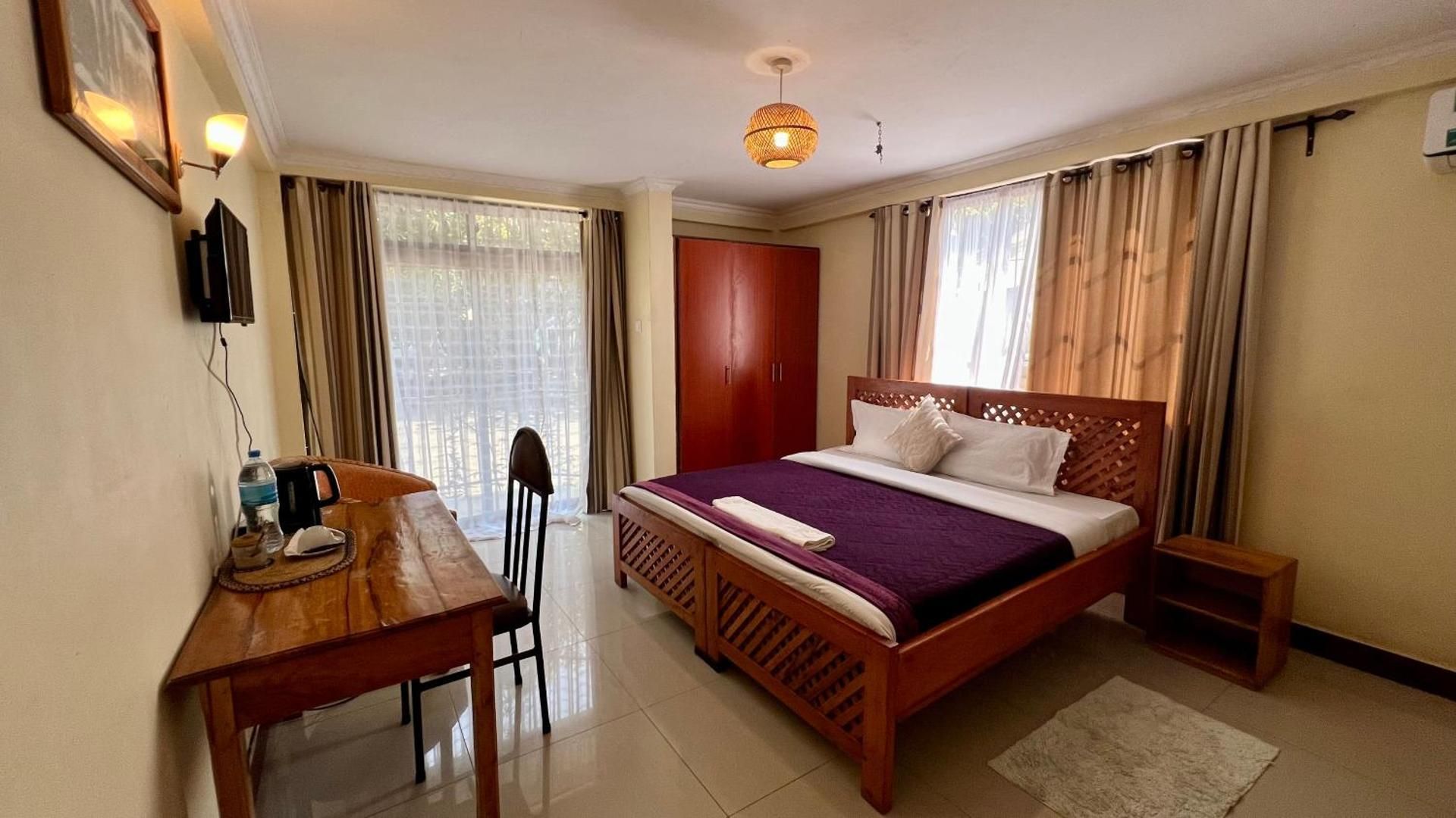 Deluxe Single Room