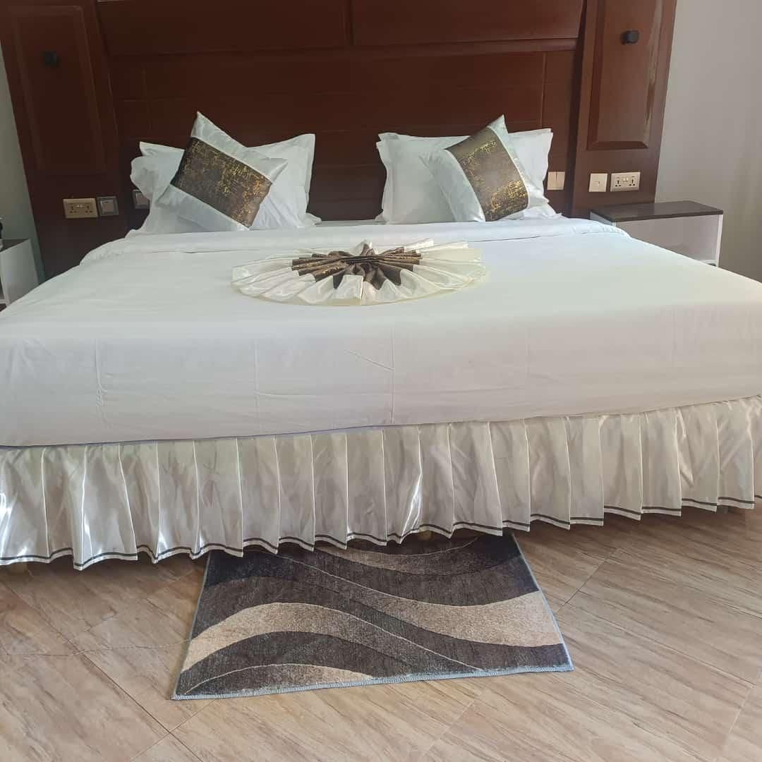 Deluxe Garden View Room