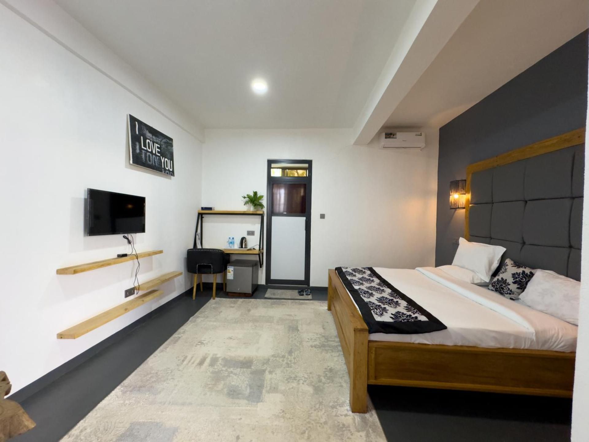 Deluxe Double Room with Bath