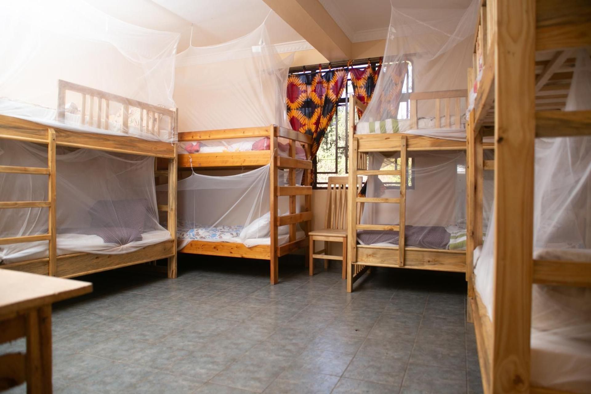 Bed in 8-Bed Mixed Dormitory Room