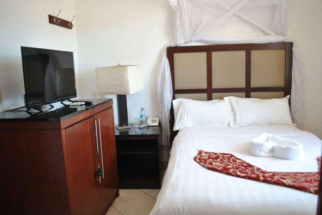 ShaMooL Hotel Standard Room