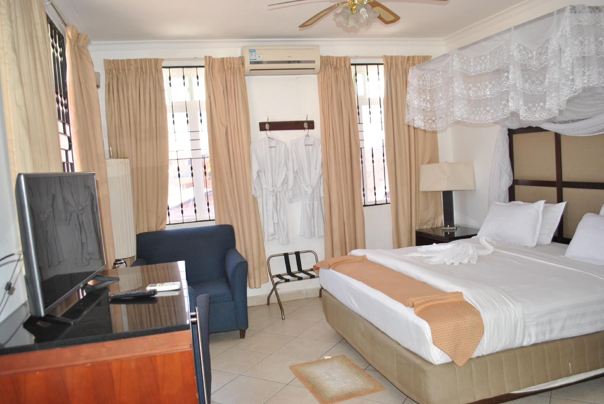 ShaMooL Hotel Standard Suite 2
