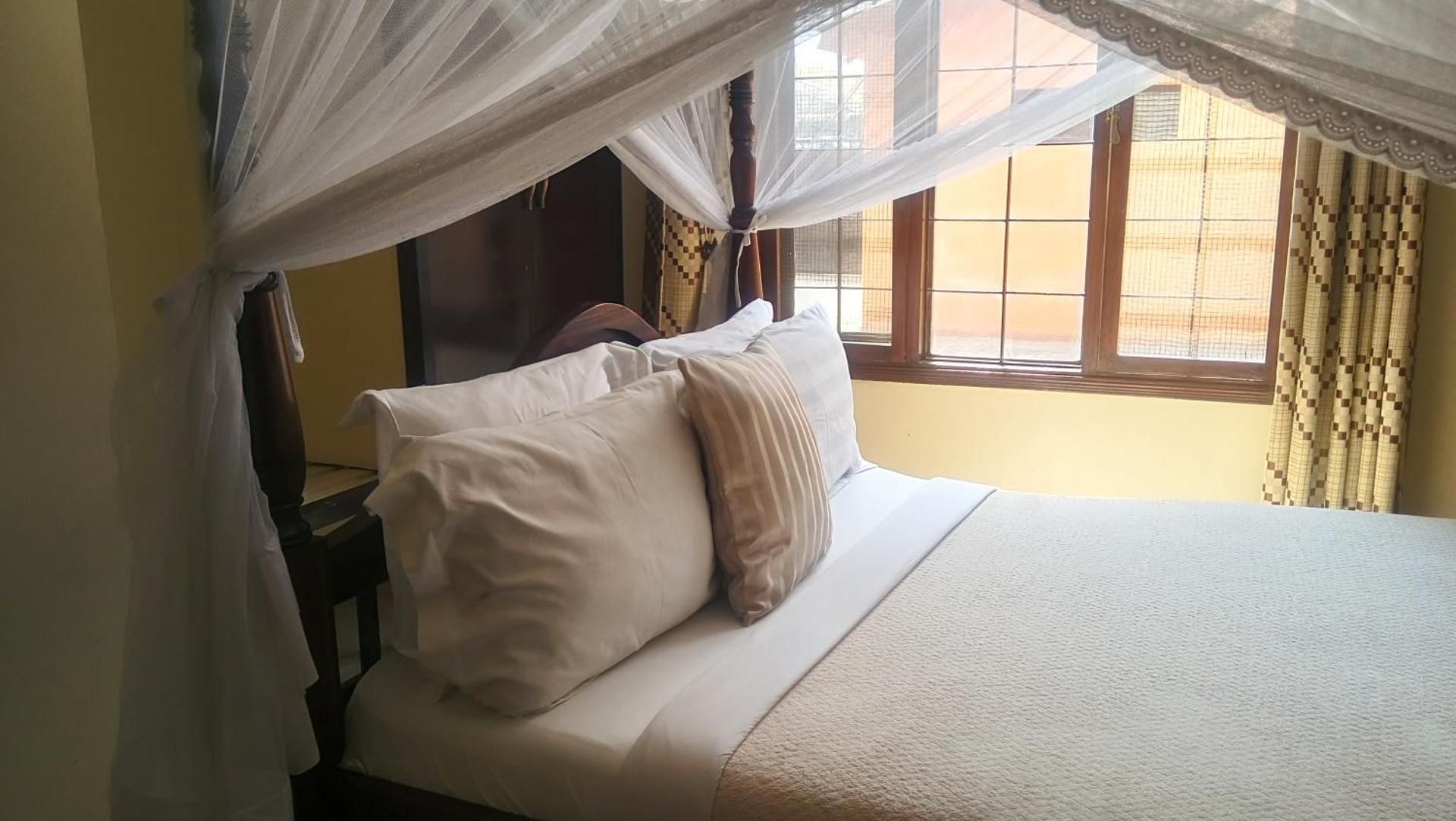 Deluxe Double Room with Shower