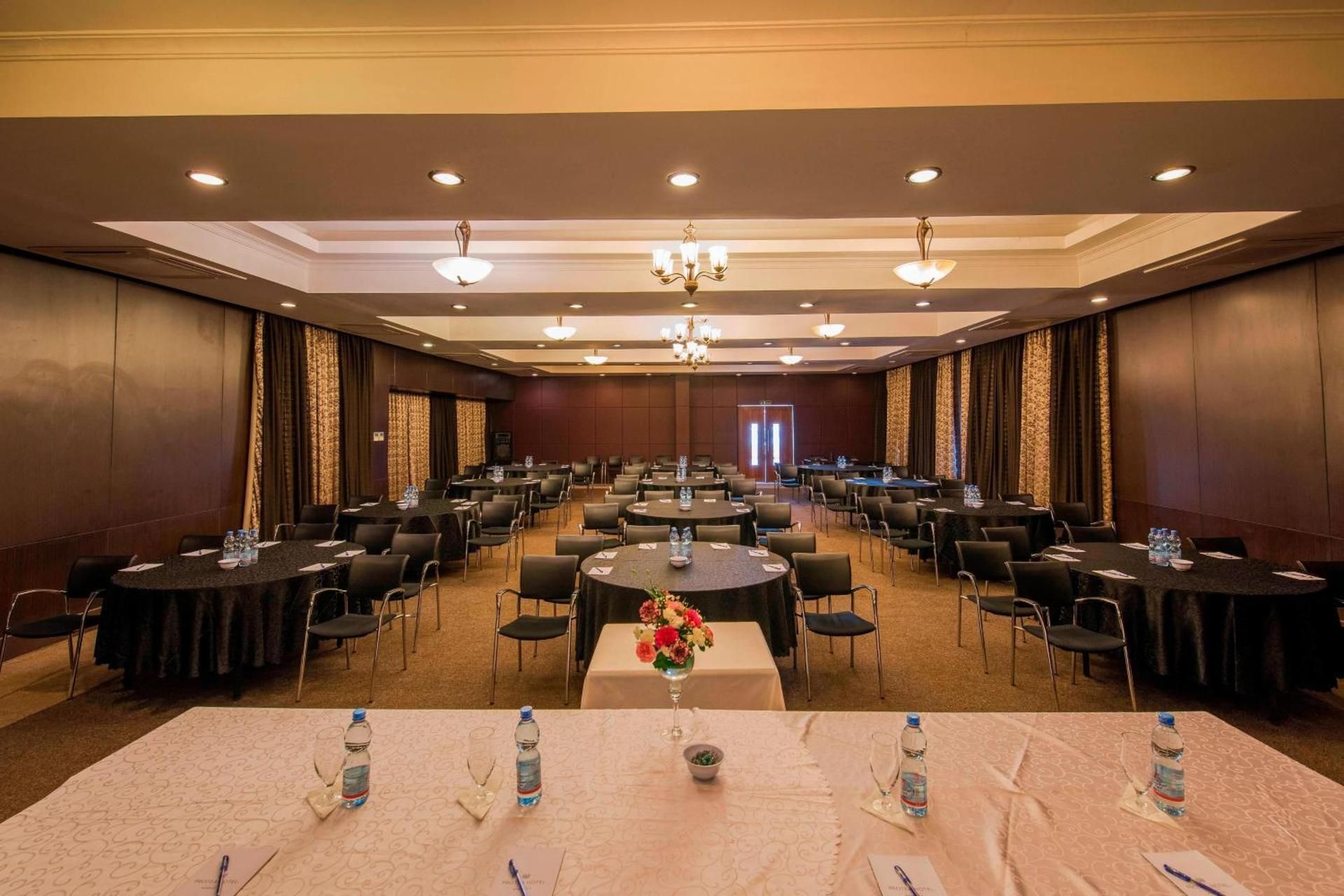 meeting room / ballrooms