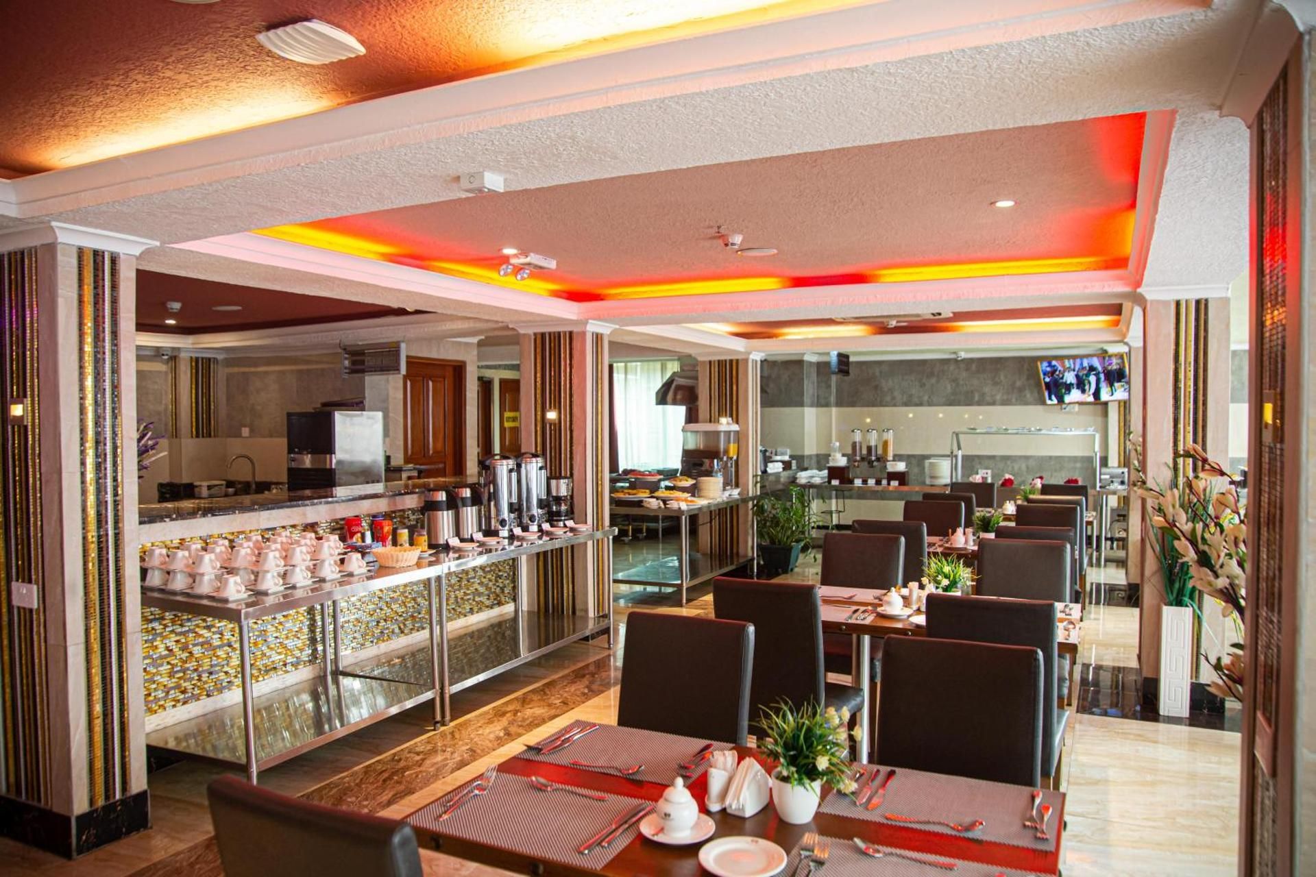 Tiffany Diamond Hotels - Makunganya Street