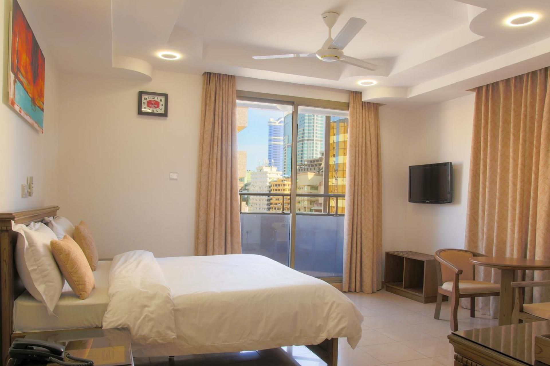 Sleep Inn Hotel City Centre Standard Double Room 3