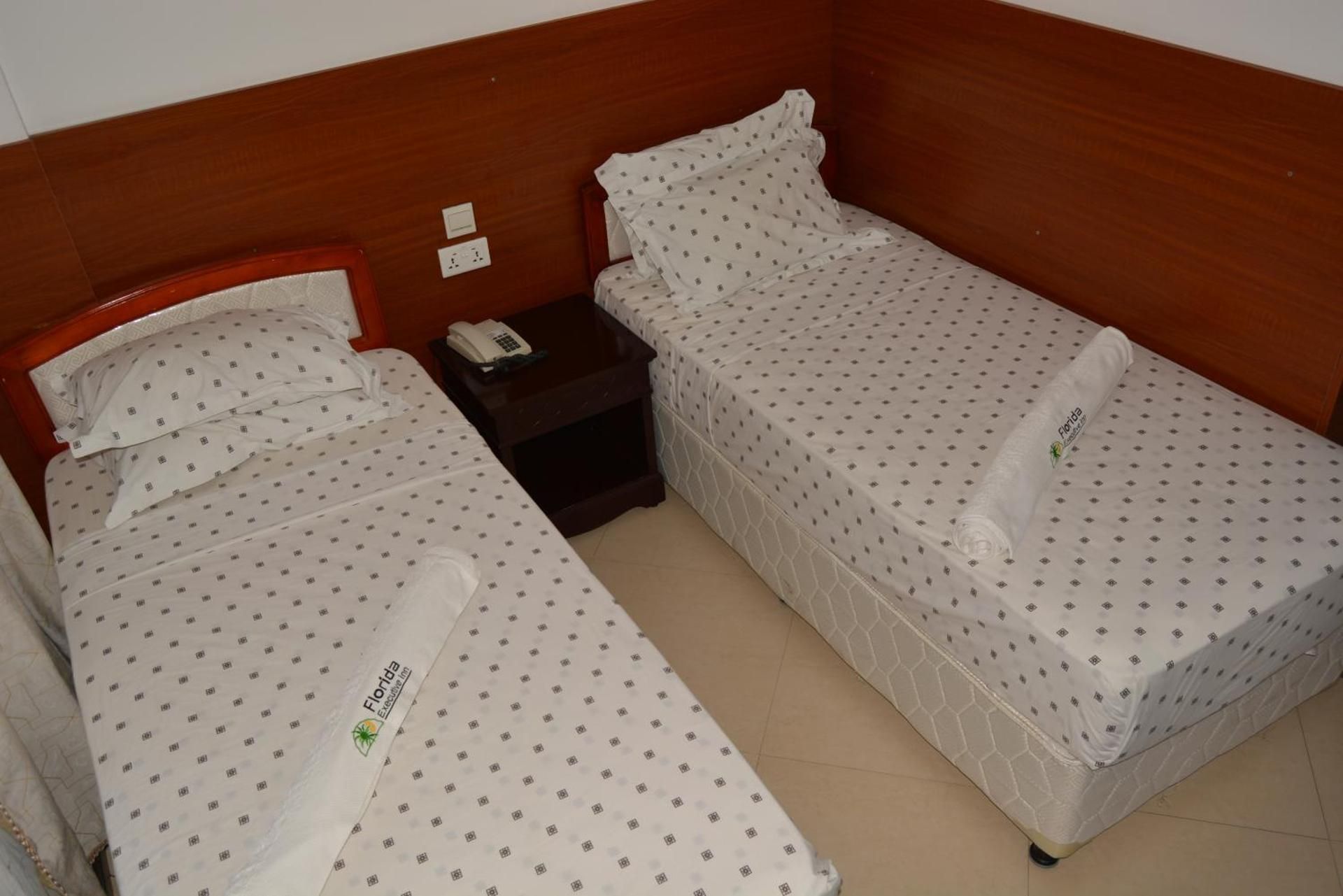 Florida Executive Inn Standard Twin Room