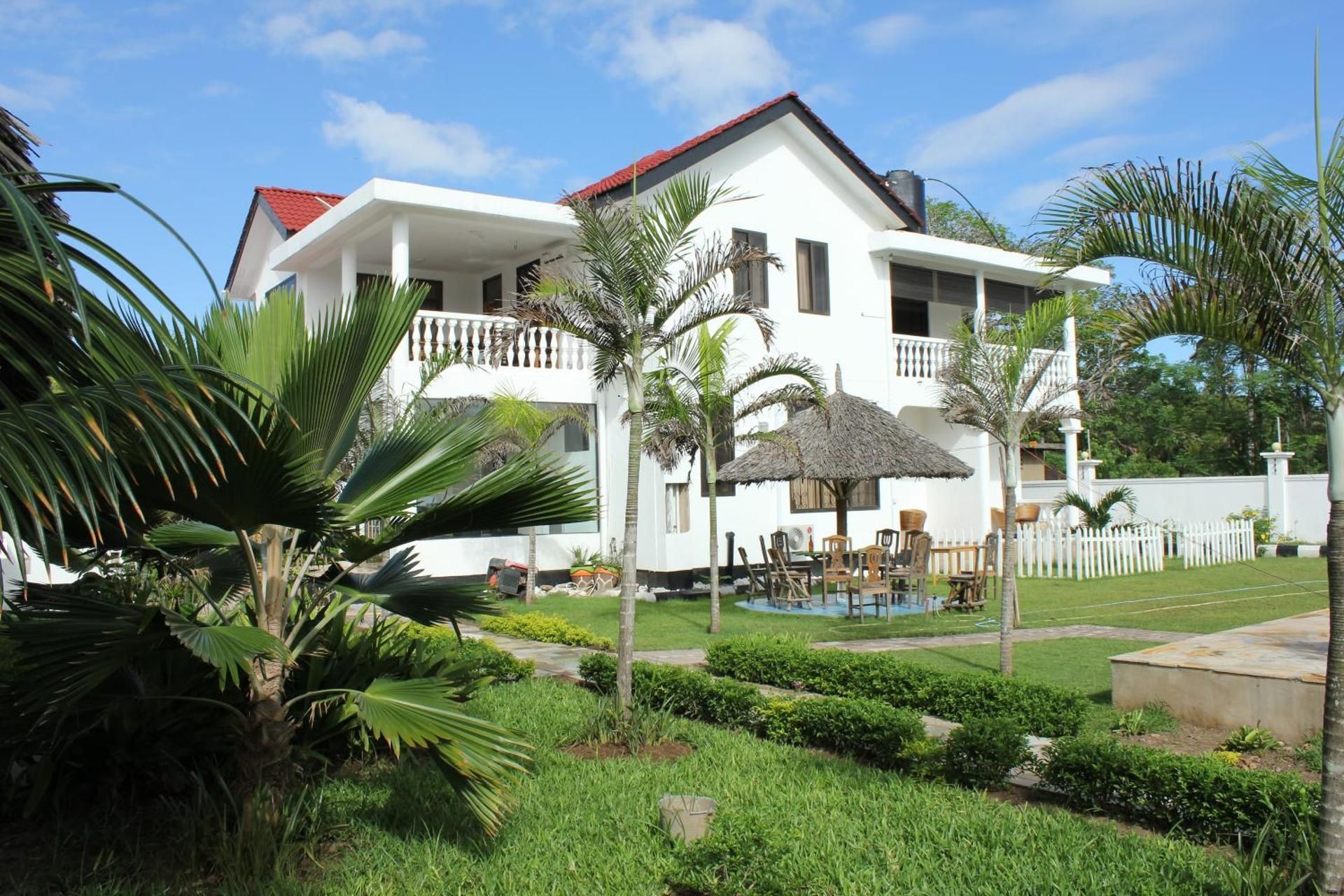 Villa Dahl Beach Resort