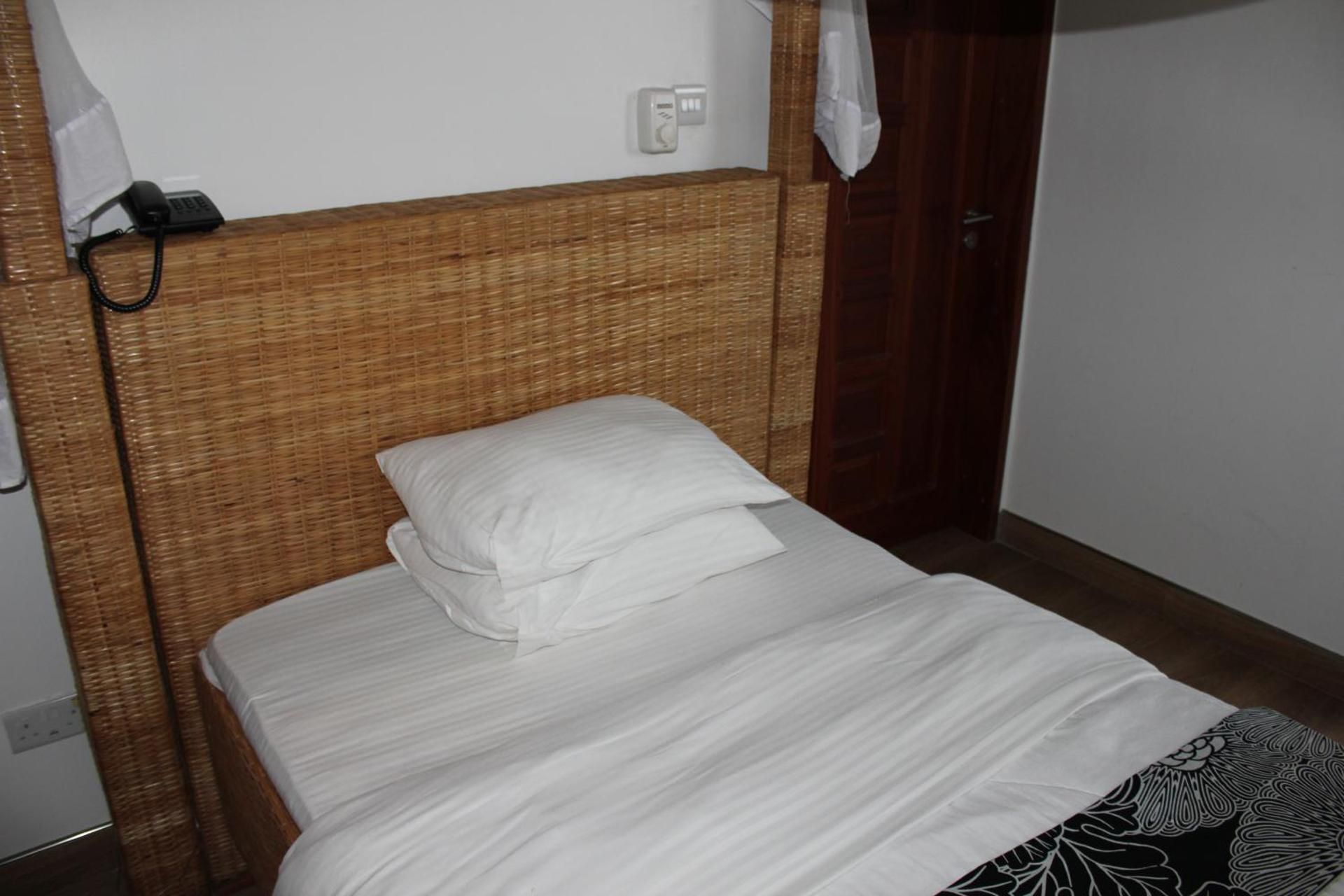 Deluxe Single Room