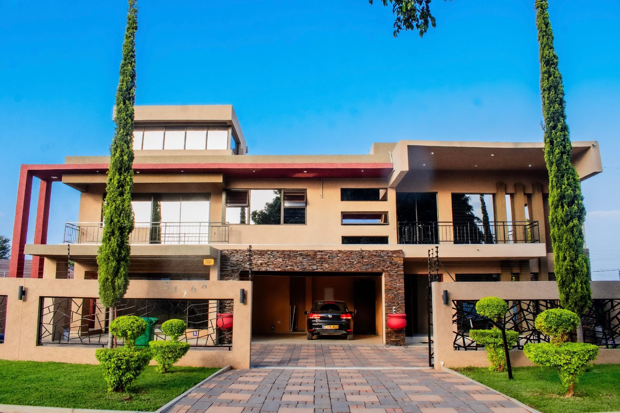 Escapade Lux Guesthouse