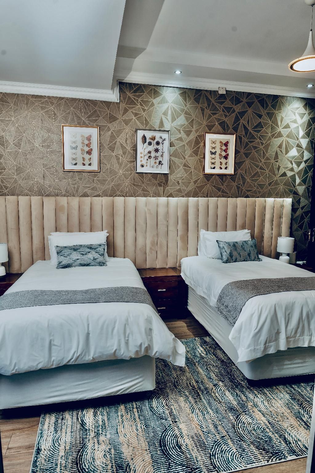  Deluxe Twin Room Type A