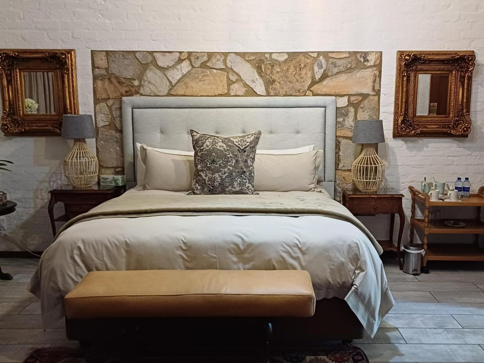 Basic King Room