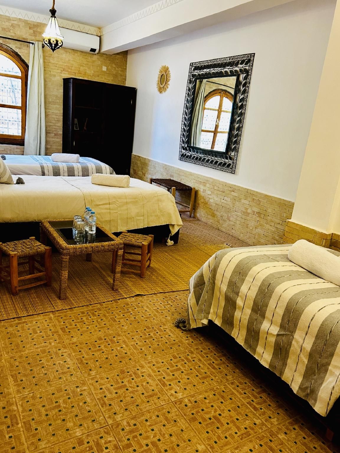 chambre triple Alibaba