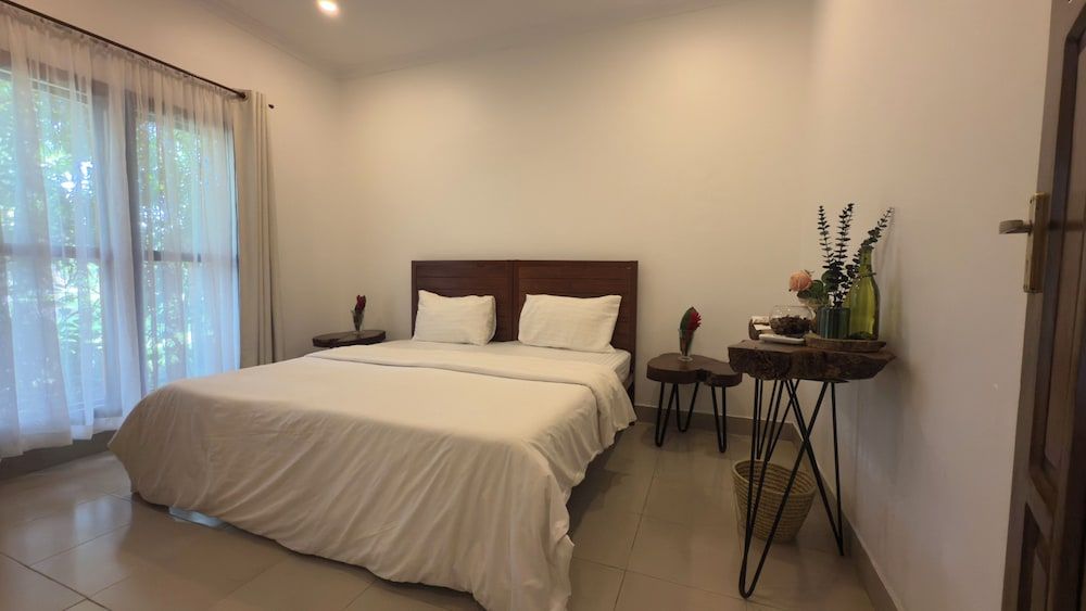 Tulivu Kilimanjaro Retreat Comfort Room 4