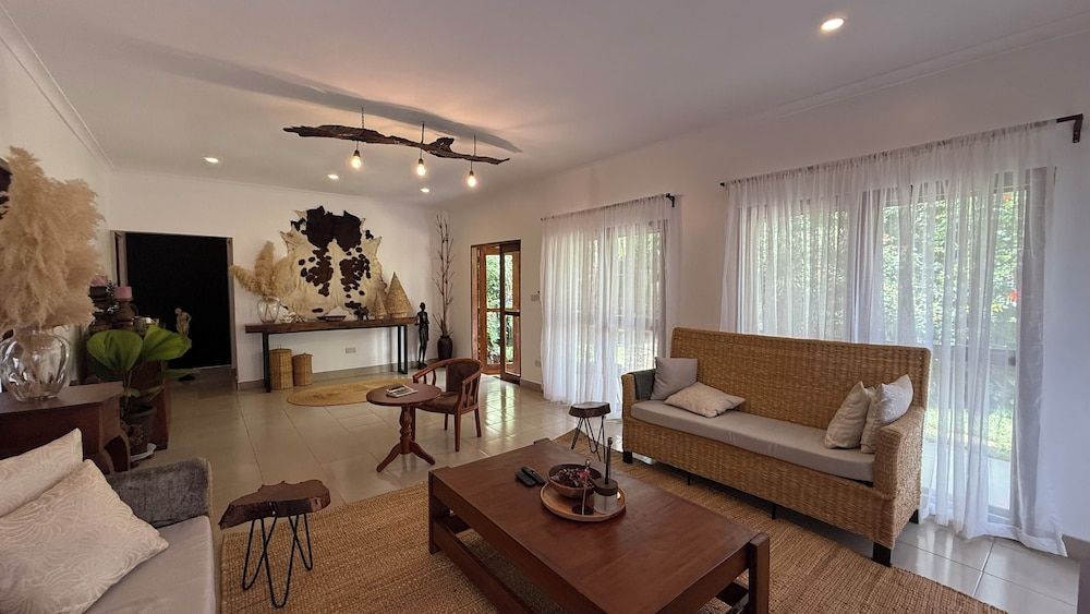 Tulivu Kilimanjaro Retreat Comfort Room