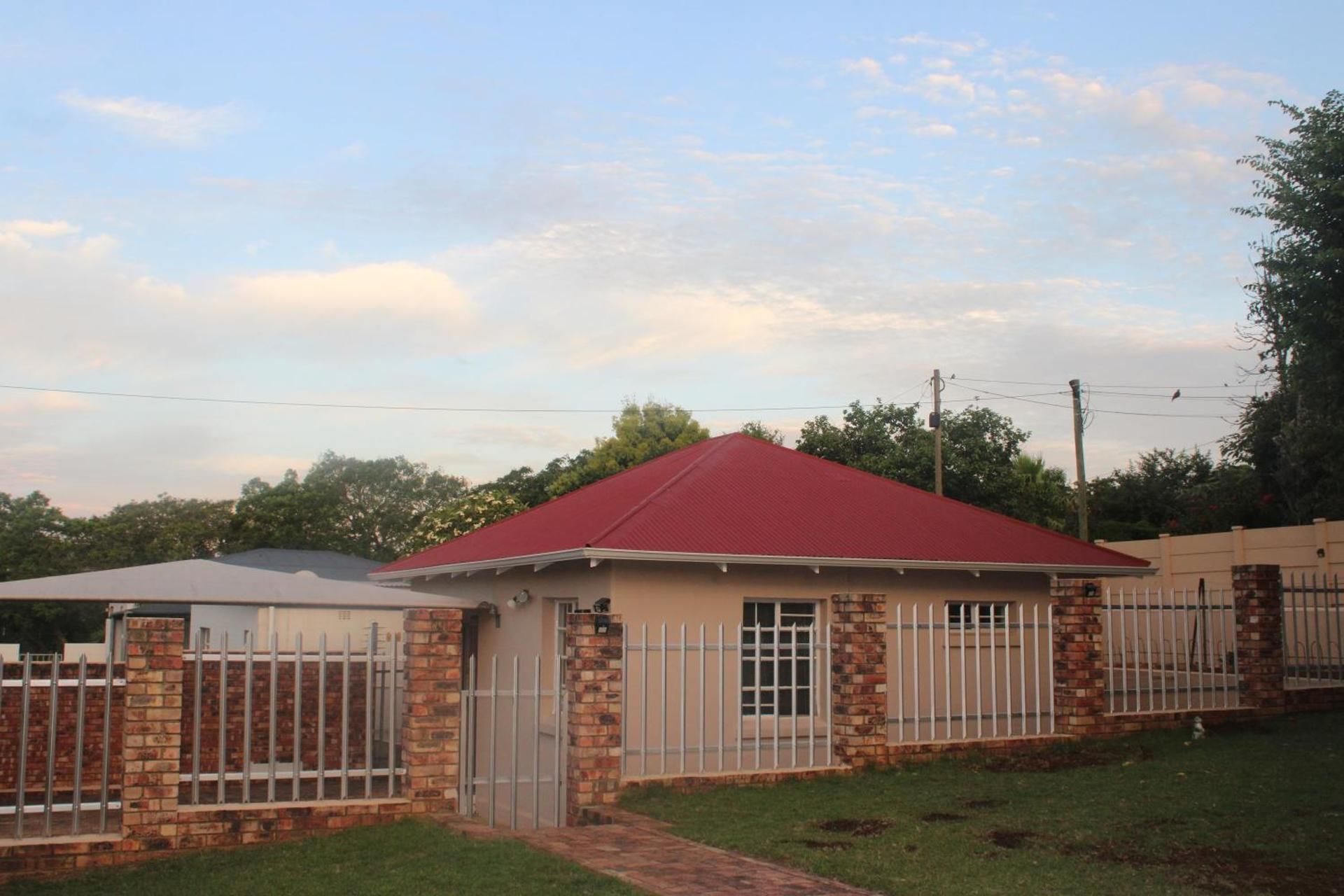 Thami residence - Self catering