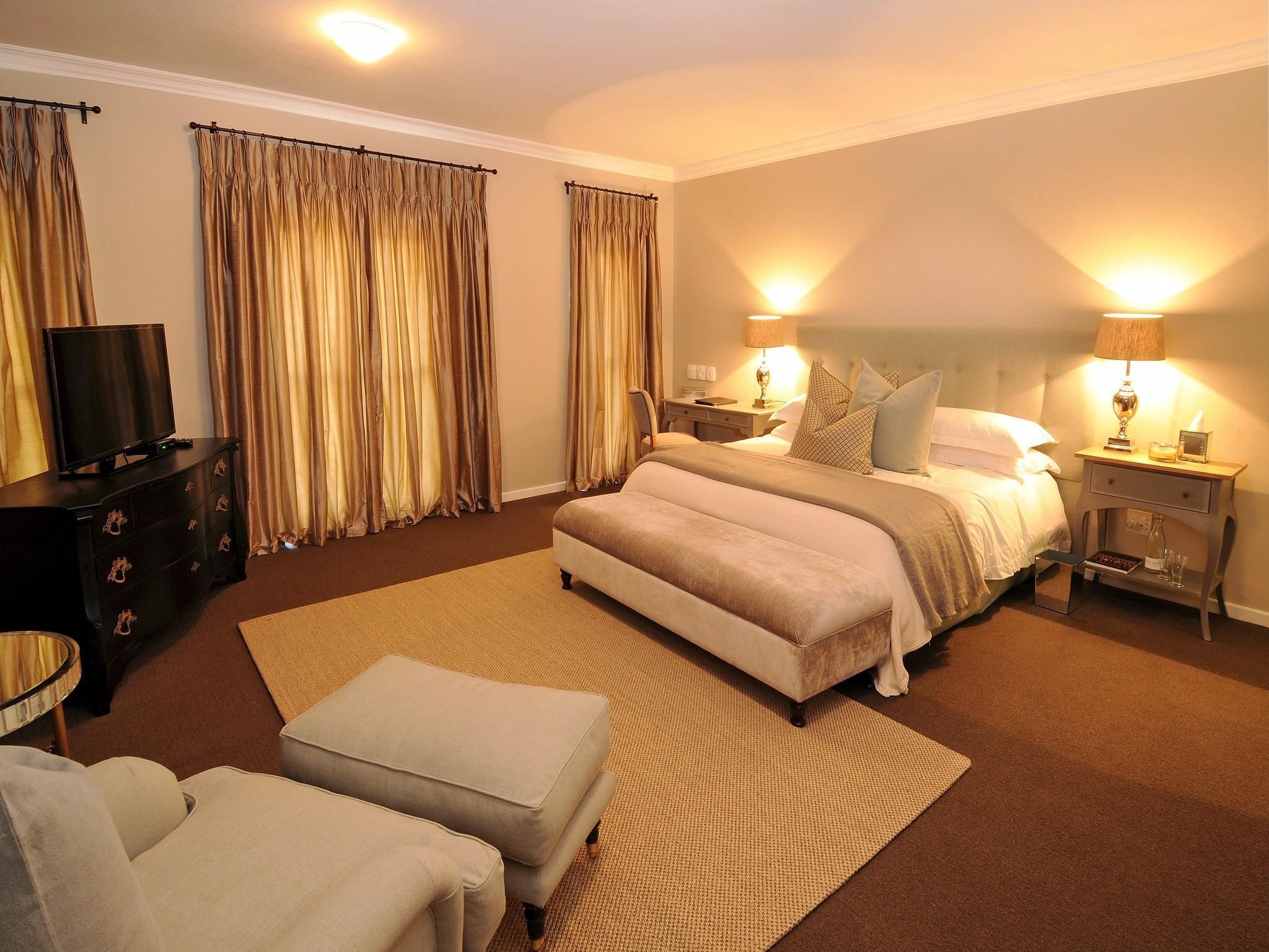 Luxury Room King Bed