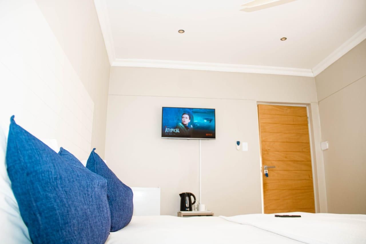 Amabwe Guesthouse Classic Double or Twin 2