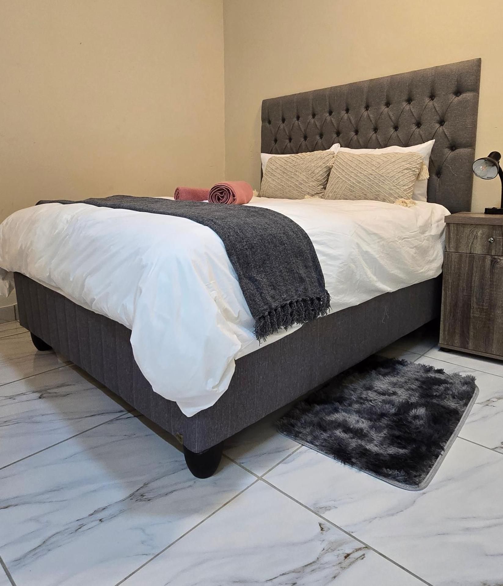 Double Room with Private Bathroom