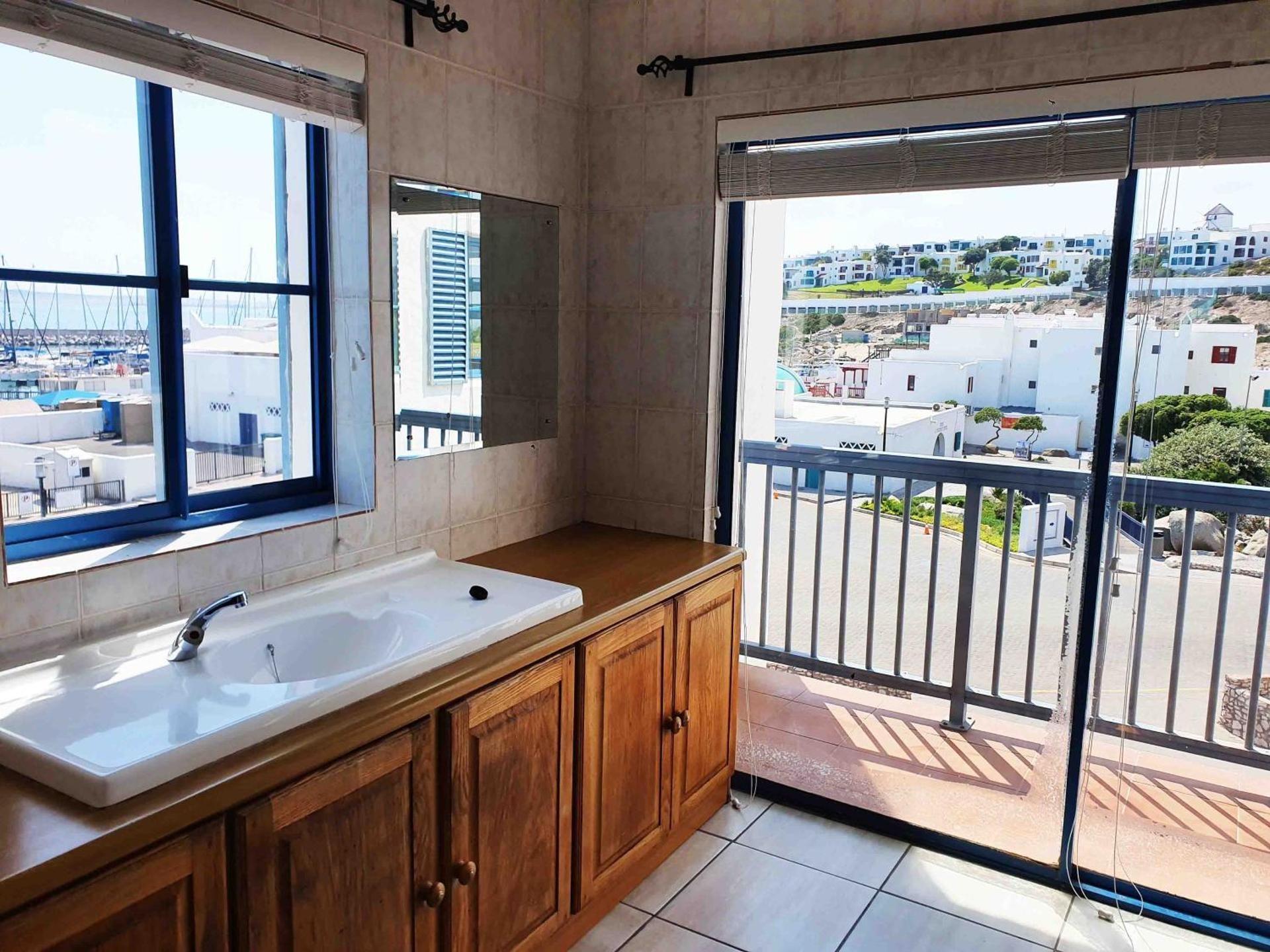 Queen Suite with Sea View