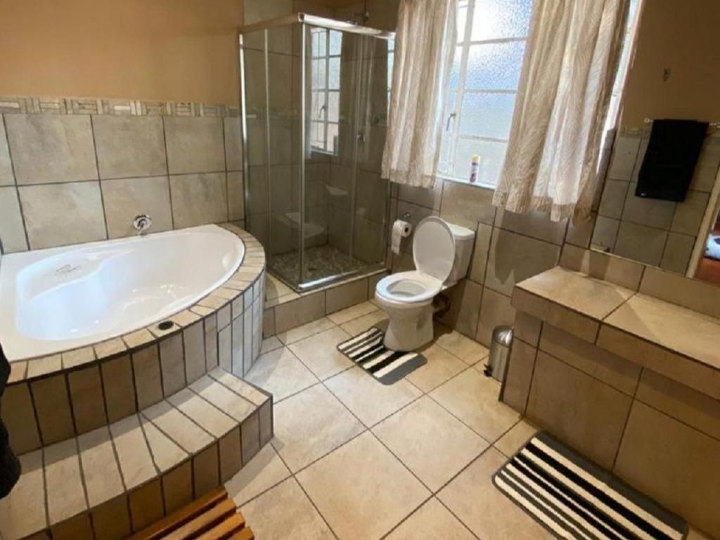 Premier King Room