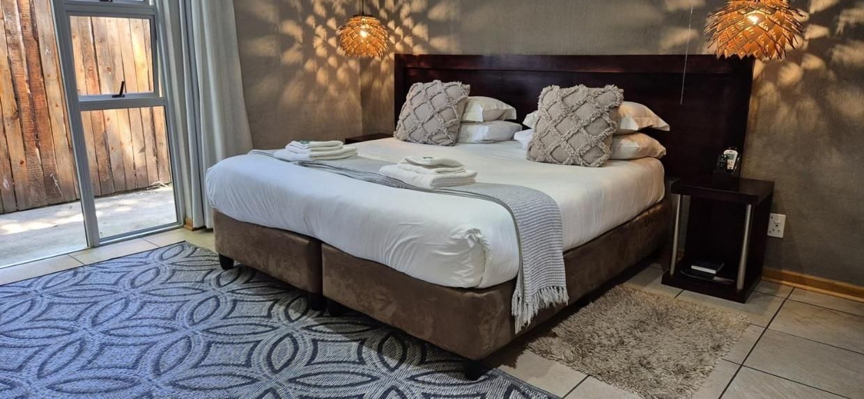 Deluxe Double or Twin Room