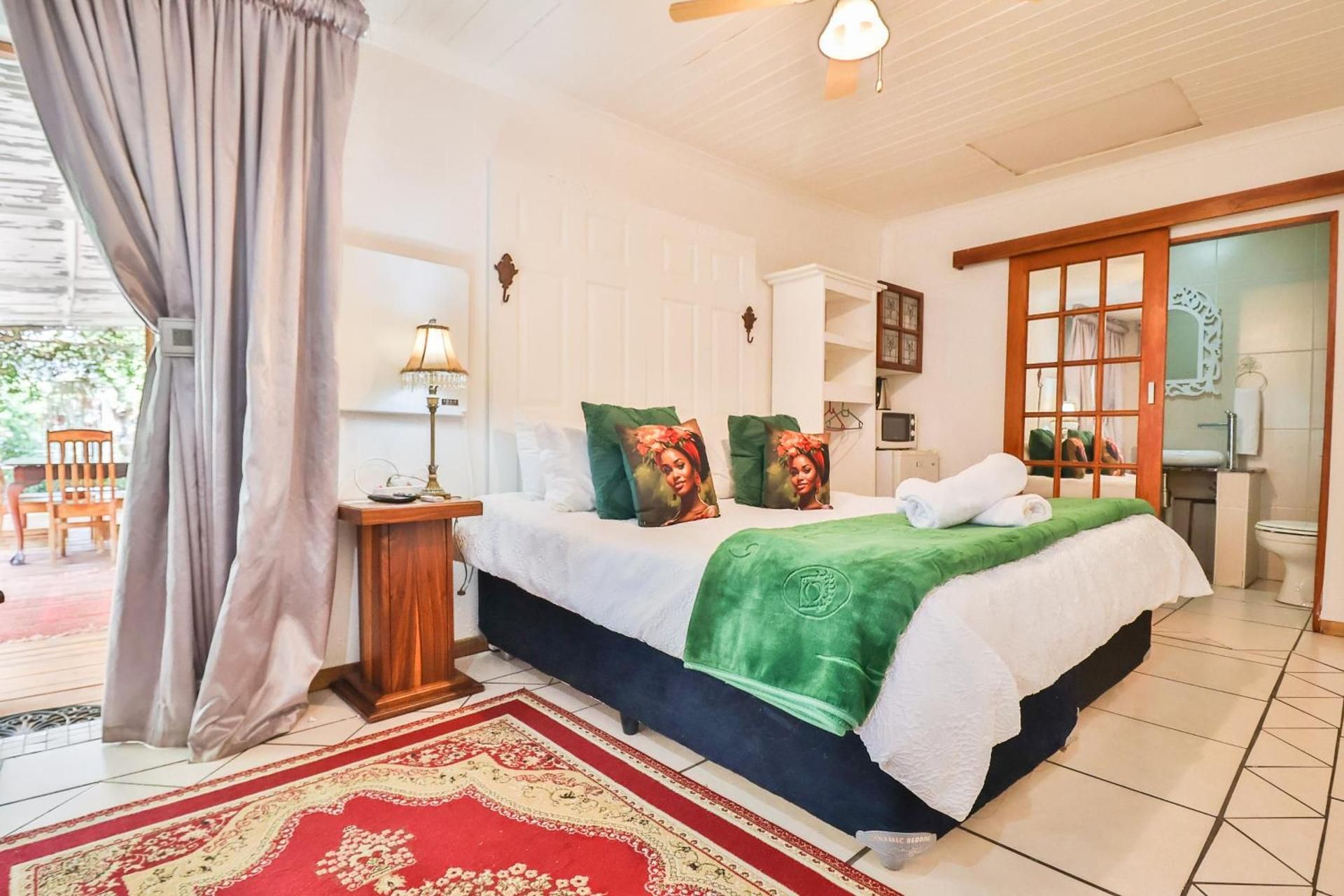 Double Room with Private Bathroom