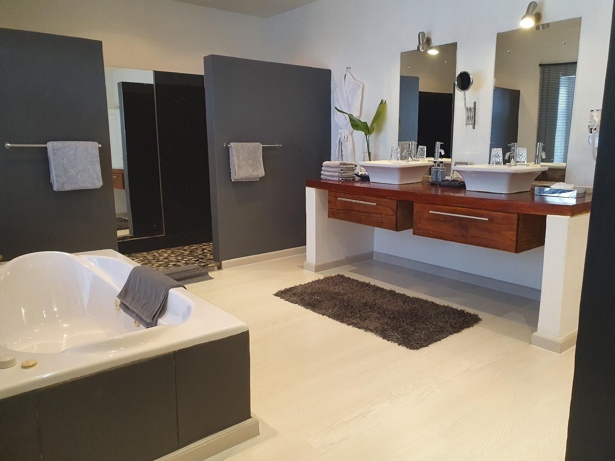 Manor XL Suite