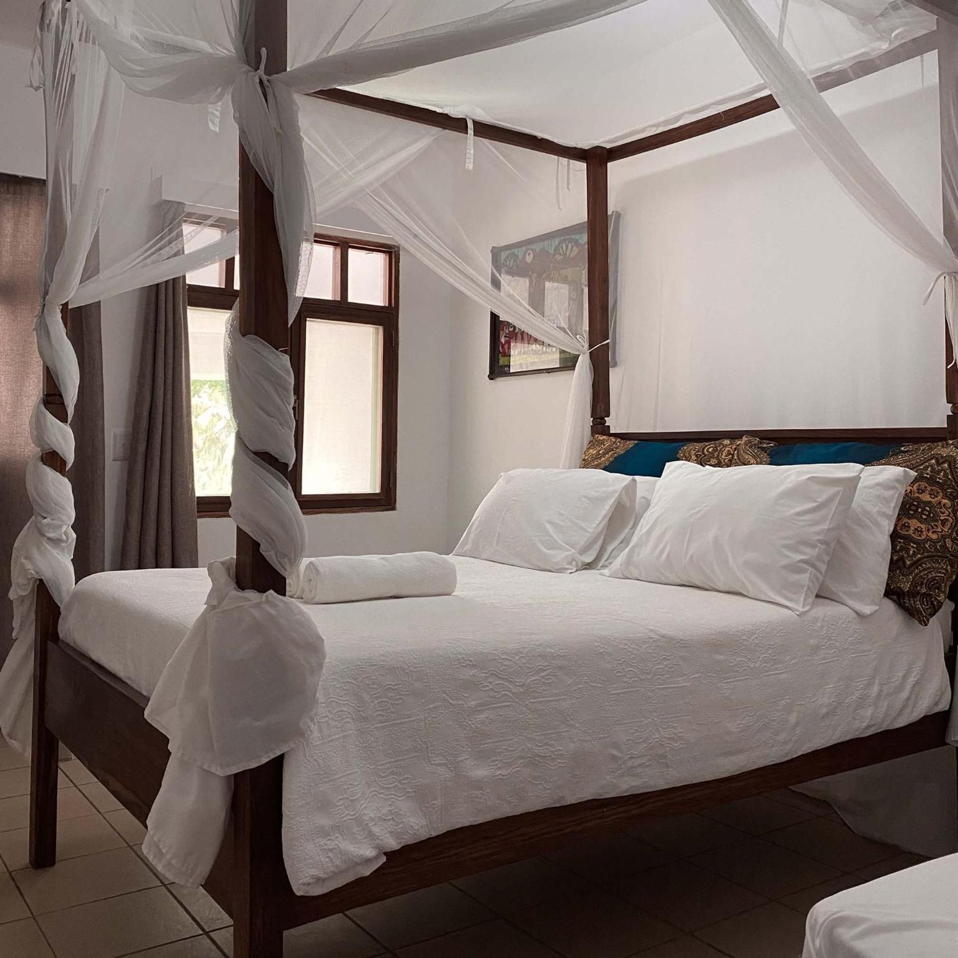 Samara Lodge Deluxe Double Room with Balcony