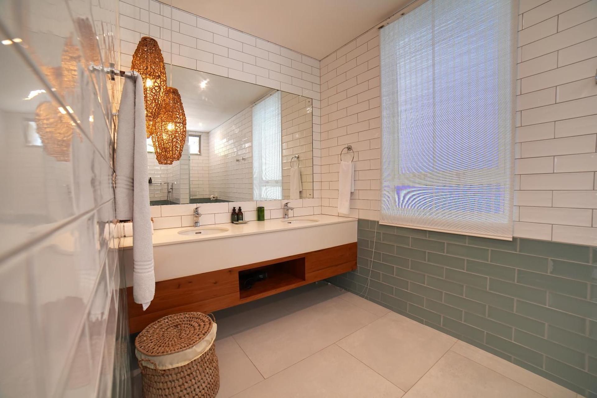 Bahia Mar Boutique Hotel Suite with Garden View 3