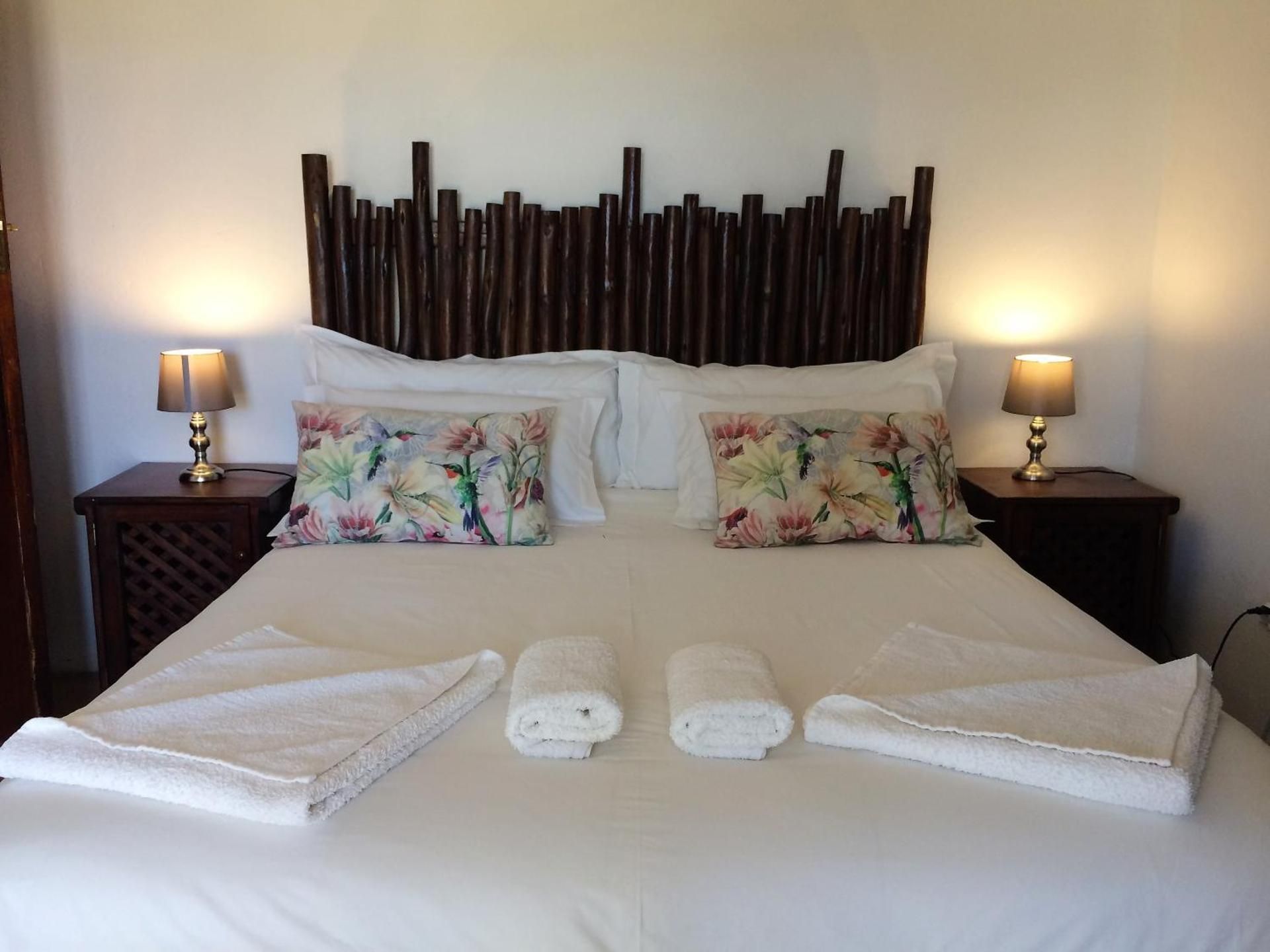 Fraaigelegen Farm - Home of ADHARA EVOO Two-Bedroom Chalet