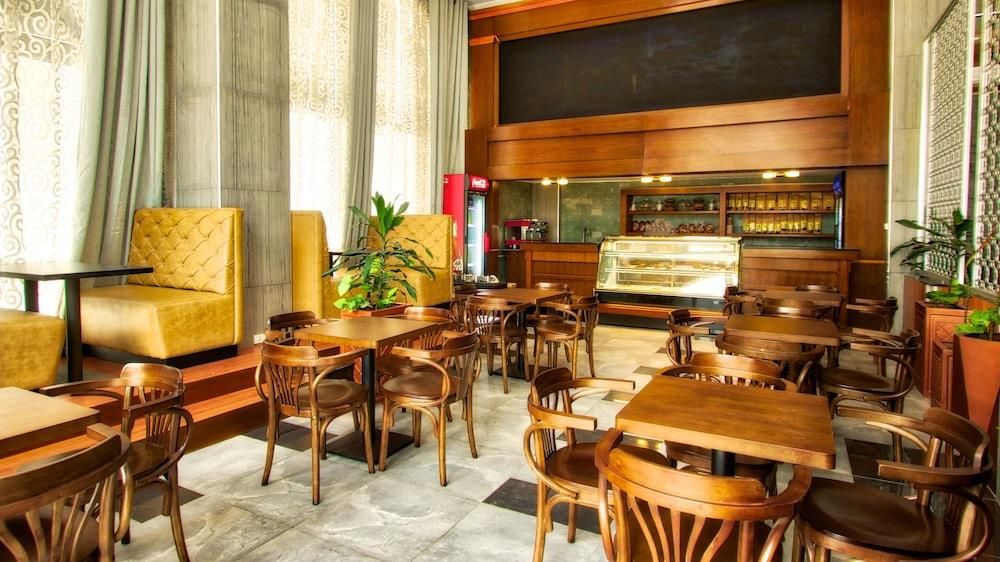 9a397110a4183cd51c0b9674b5ea2ba2