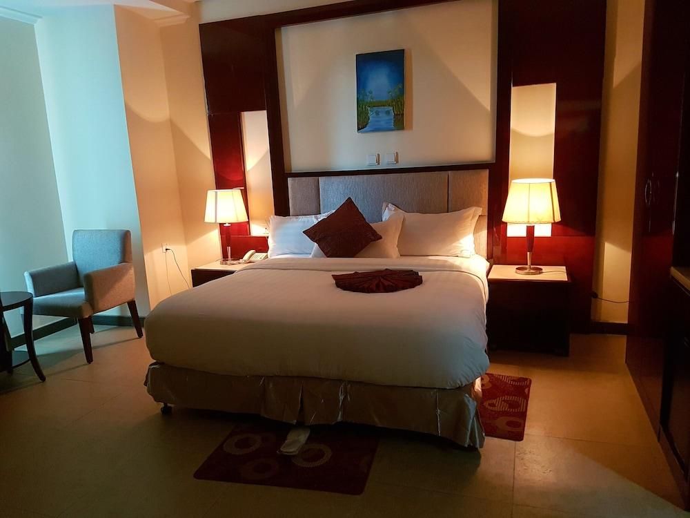 adc637fa83c64c513b12ebd90e3d0b06